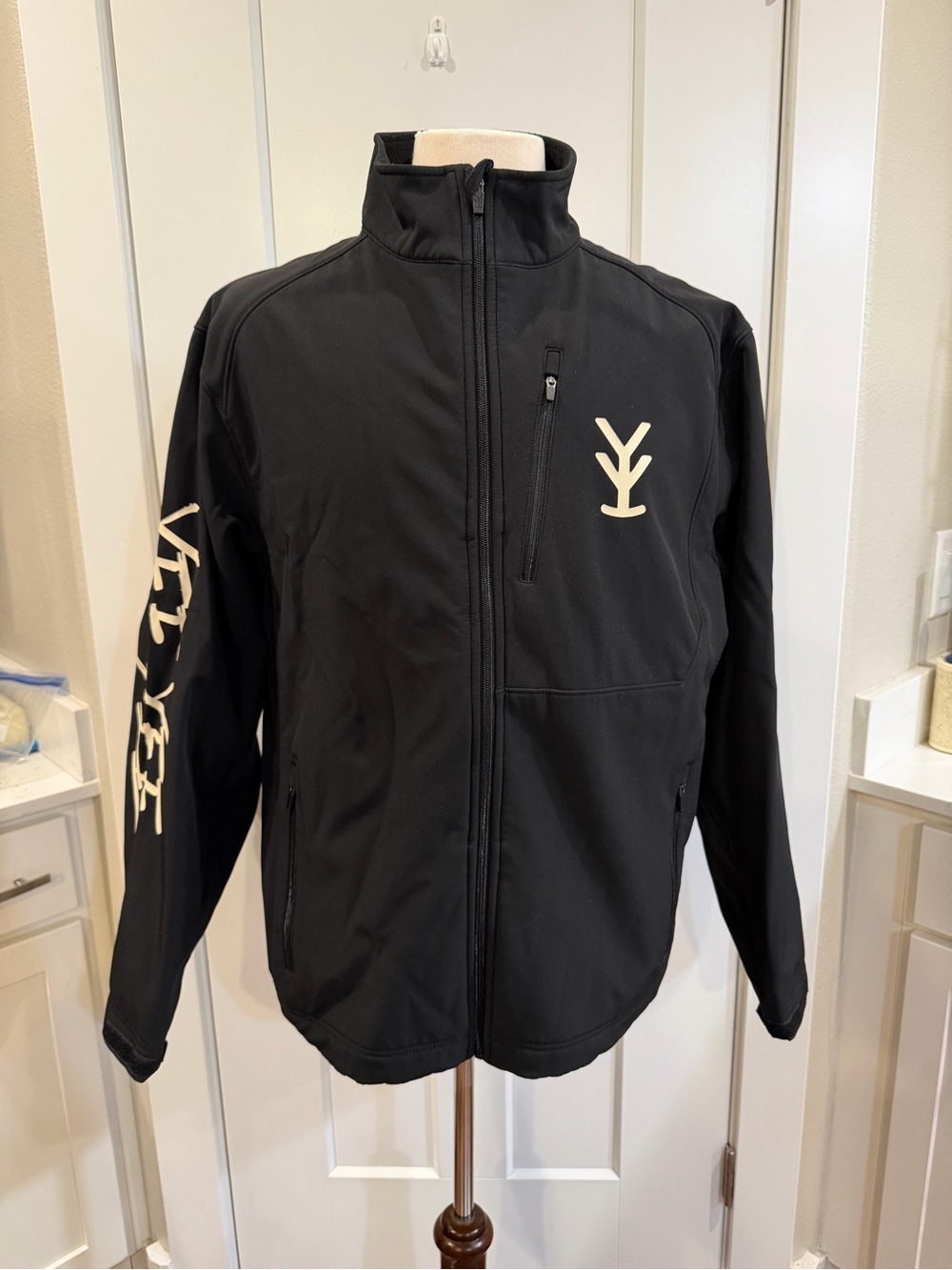 Yee Yee Appareal XL Soft Shell Concealed Carry Jacket Black